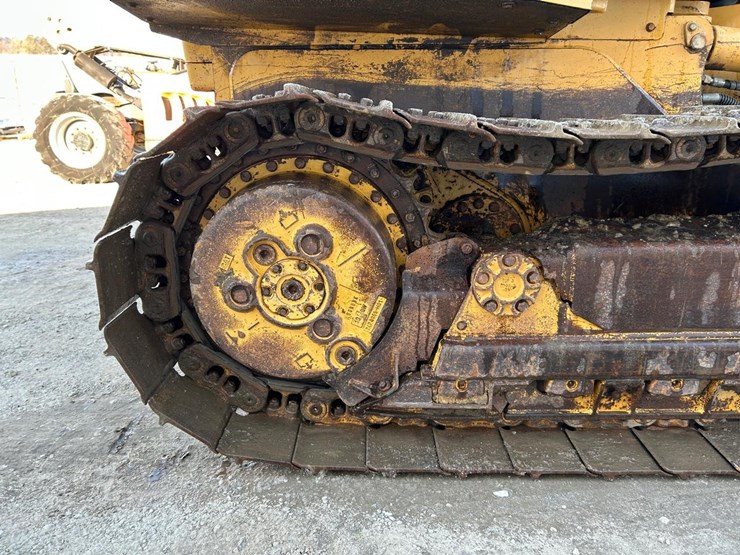 caterpillar-d6k-xl-image-12