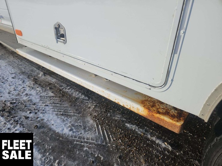 2018-ram-5500-slt-image-45