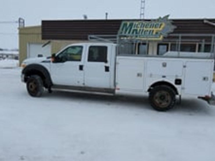 2013-ford-f550-image-5