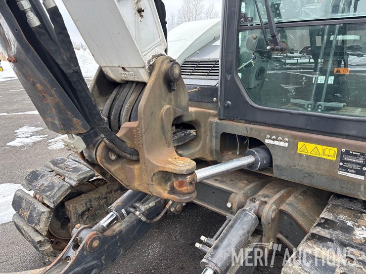 2019-bobcat-e85-image-31