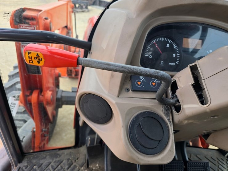 kubota-m7040-image-23