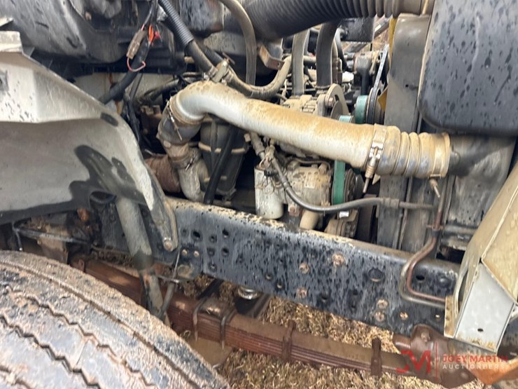 1998-ford-f-series-service-truck-image-26