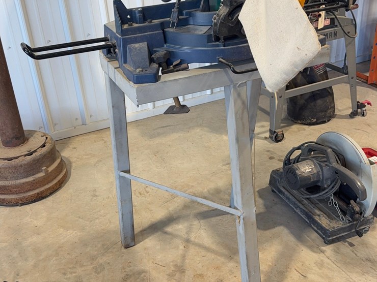 ryobi-miter-saw-image-1