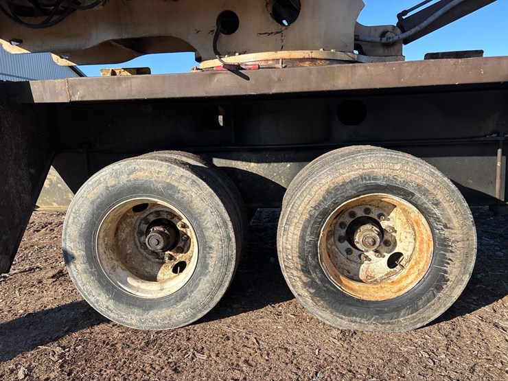 2000-barko-225-image-9