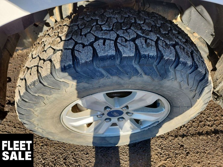 2017-ford-f150-image-13