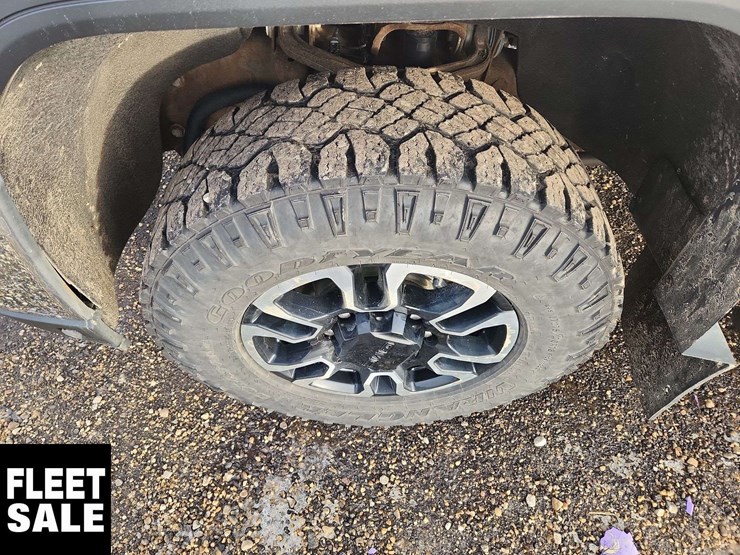 2020-gmc-sierra-2500hd-image-10