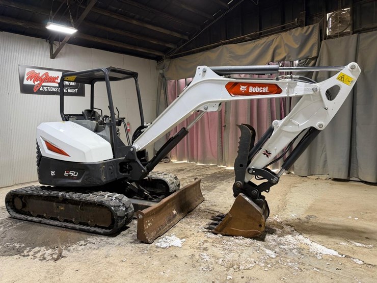 2021-bobcat-e50-image-8