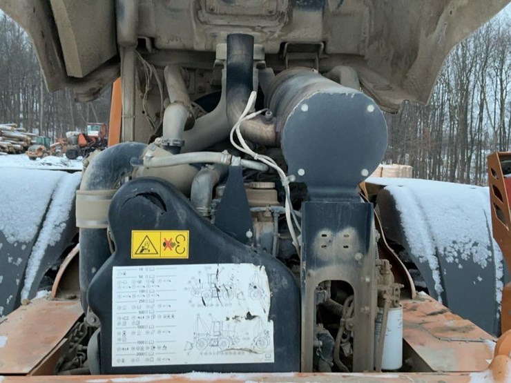 2016-case-621f-xr-image-17