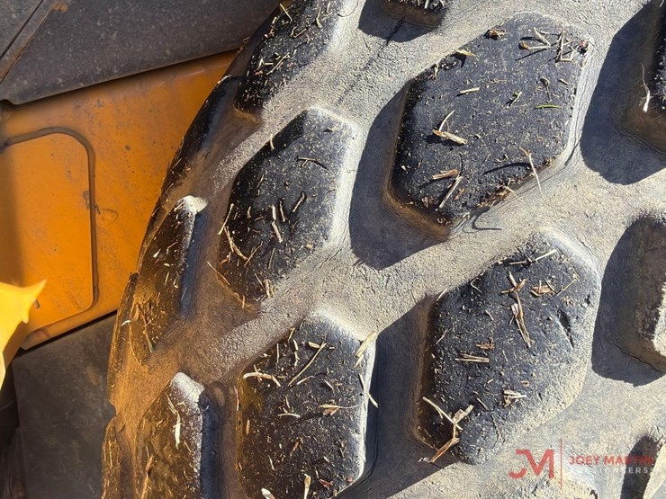 2016-volvo-sd115b-image-12