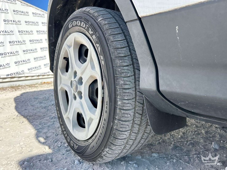 2017-ford-escape-image-29