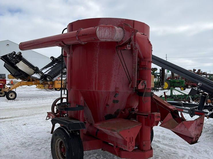 case-ih-1250-image-5