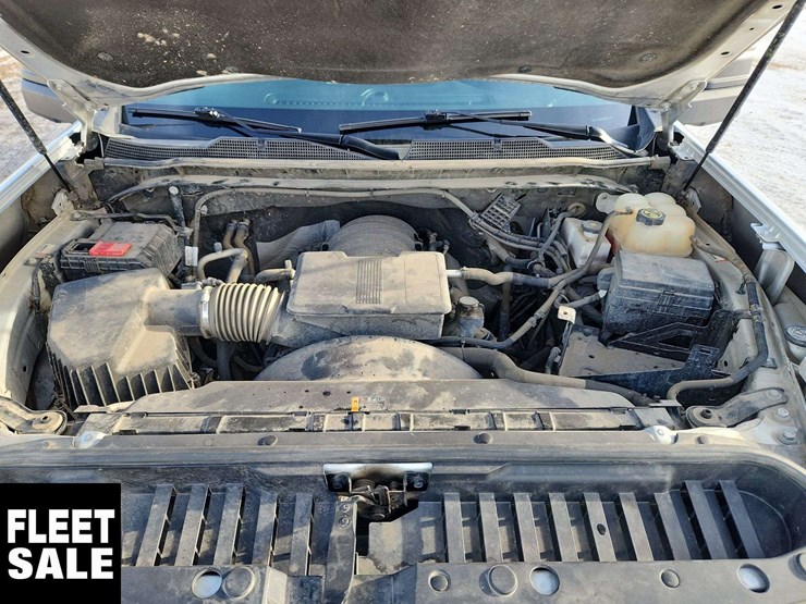 2022-chevrolet-silverado-2500hd-image-29