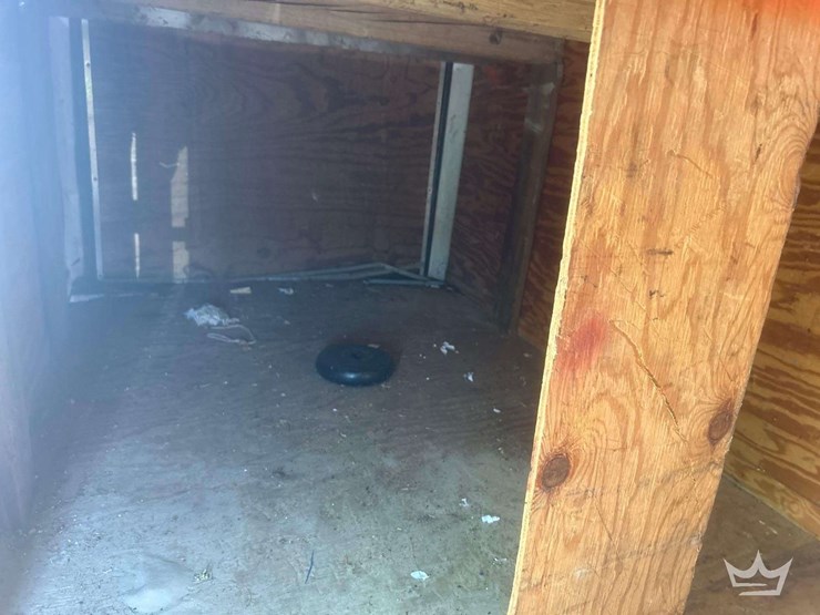 s/a-enclosed-trailer-image-11