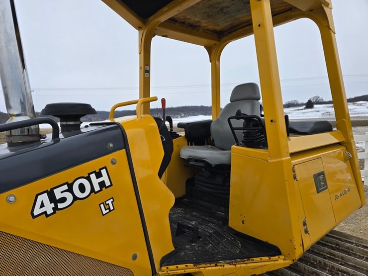 deere-450h-lt-image-22