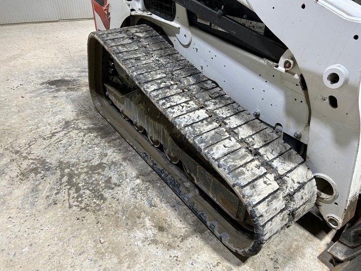 2023-bobcat-t770-image-12