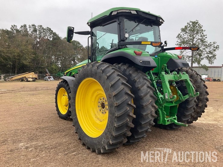 2024-john-deere-8r-250-image-3