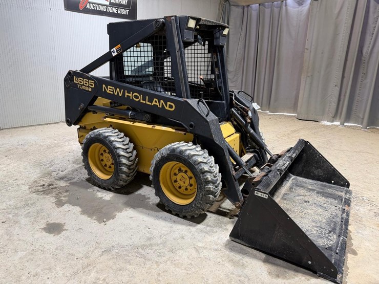 new-holland-lx665-image-7