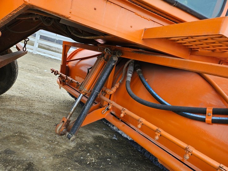 broce-rj350-image-12