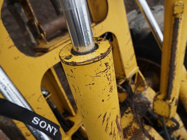 2000-caterpillar-525-image-45