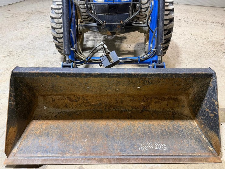 2018-new-holland-workmaster-60-image-8