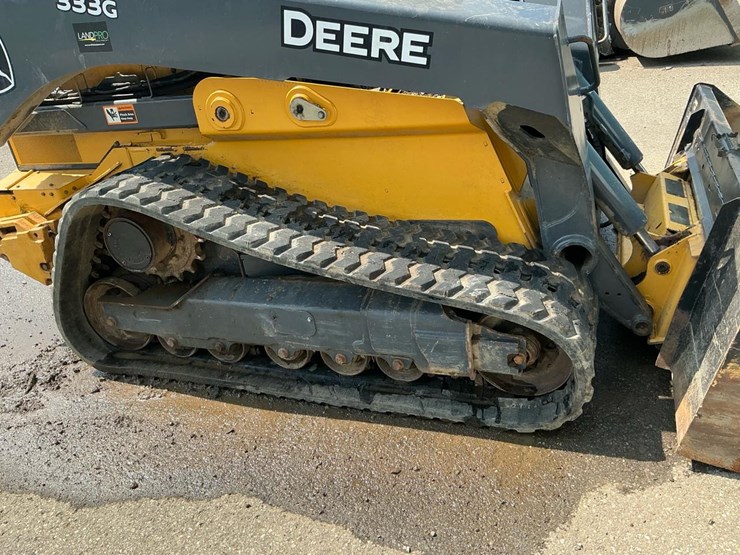 2019-deere-333g-image-41