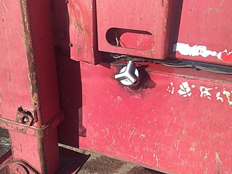 2017-caterpillar-c18-image-18