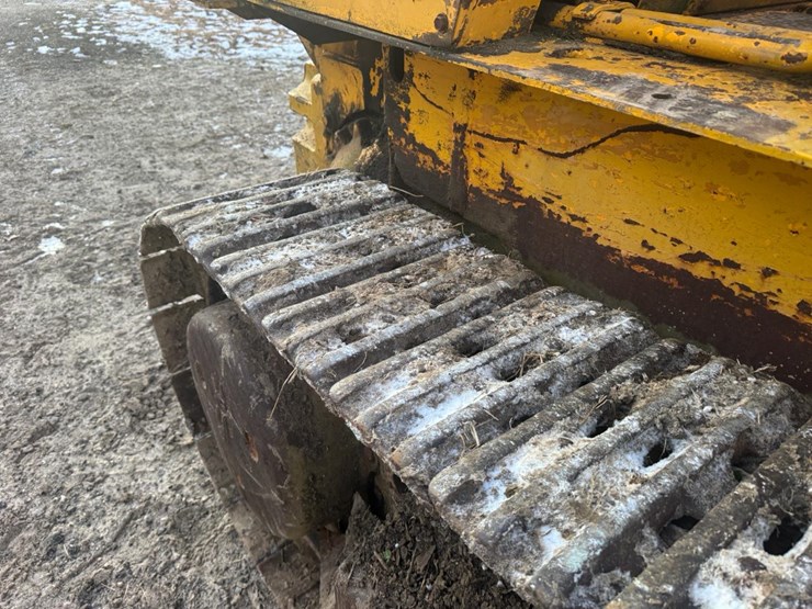 1968-international-175b-image-11