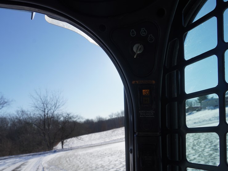 2019-bobcat-t770-image-17