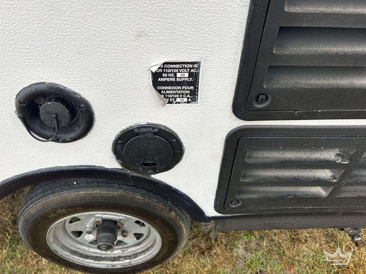 2014-forest-river-pop-up-trailer-image-7