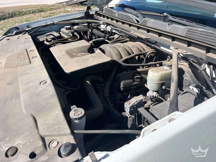 2016-chevrolet-silverado-1500-image-8