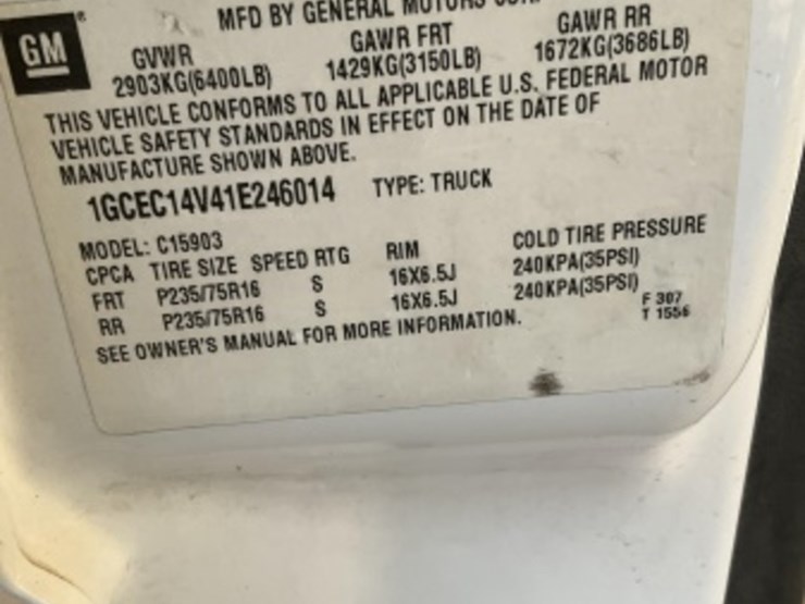 2001-chevrolet-silverado-1500-image-14