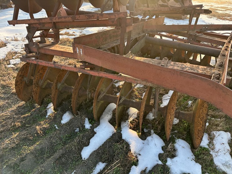 international-20-image-16