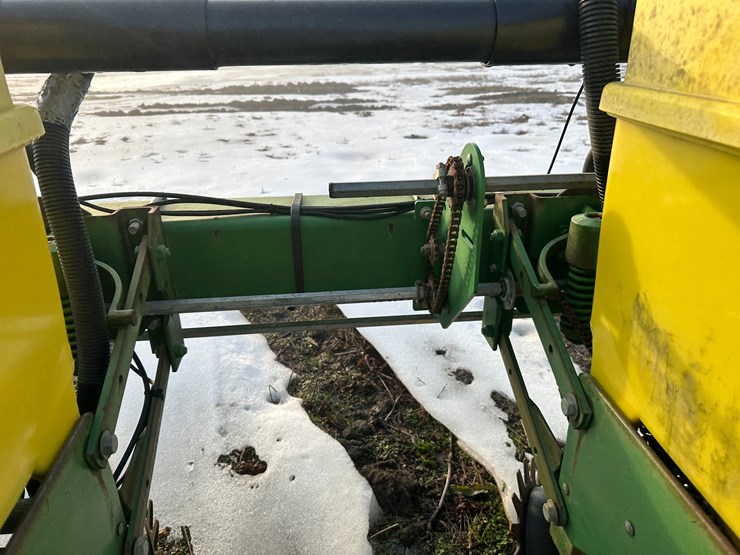 john-deere-1720-image-66