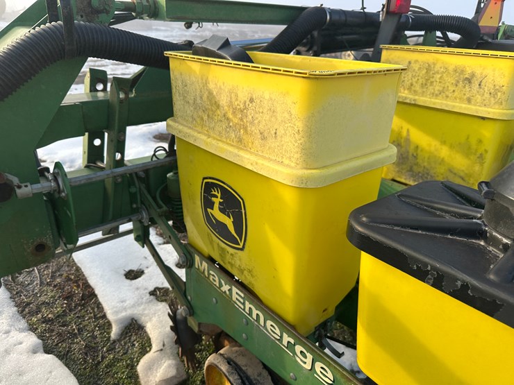 john-deere-1720-image-58