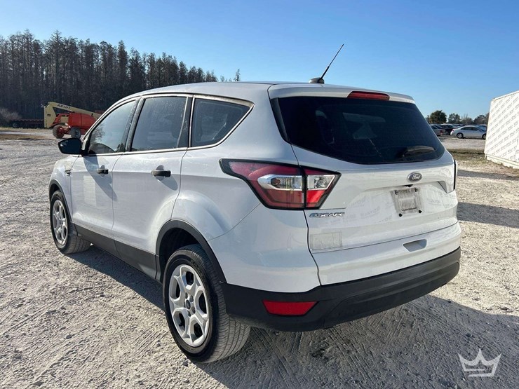 2017-ford-escape-image-4