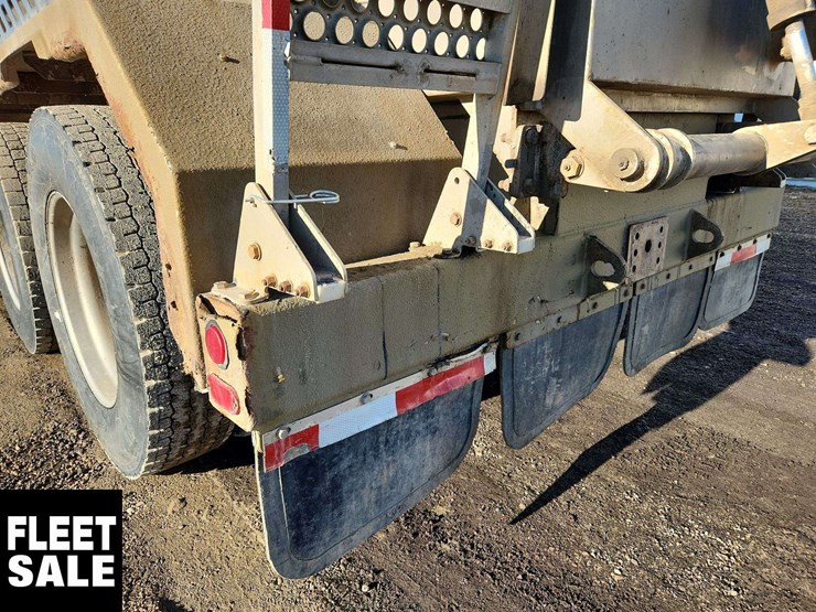 2009-kenworth-t800-image-30