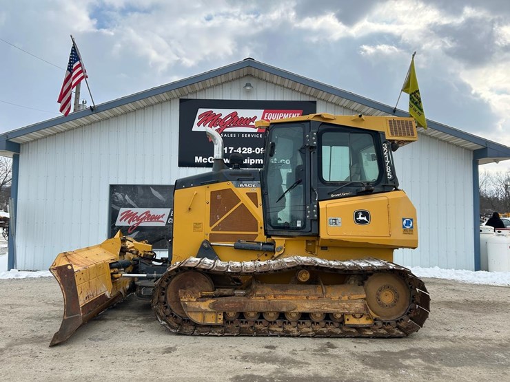 2018-deere-650k-image-1