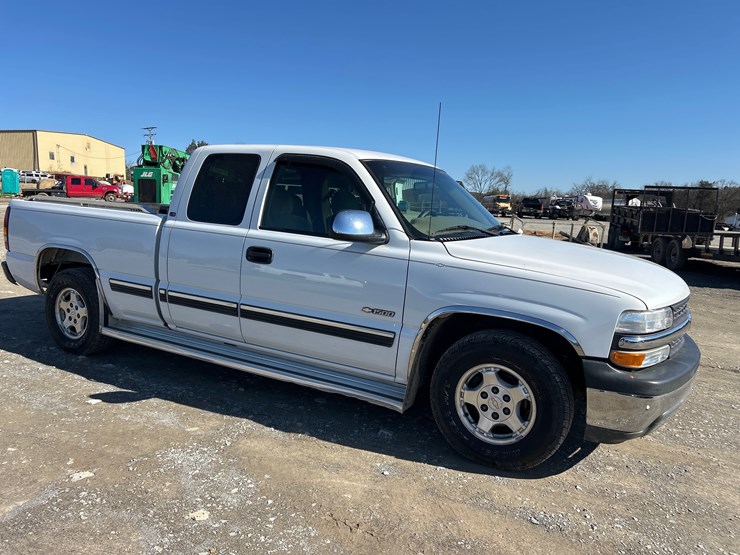 2001-chevrolet-1500-image-4