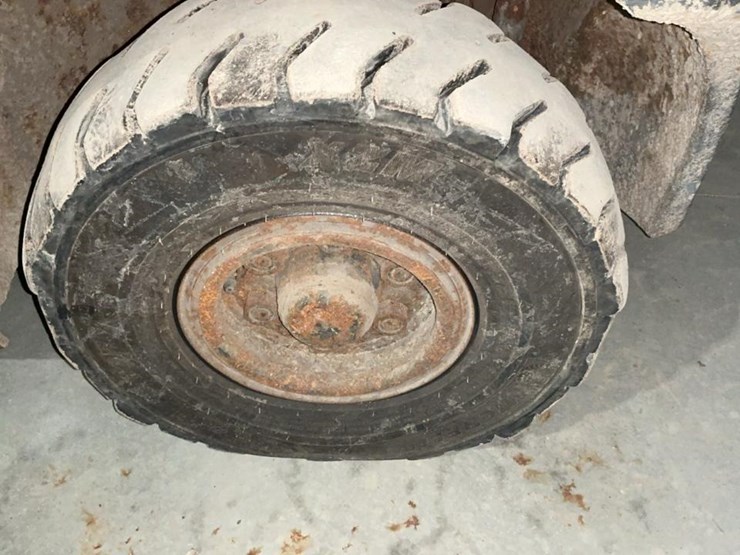 2018-toyota-8fdu25-image-53