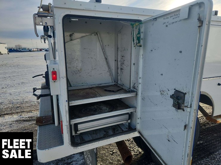 2018-ram-5500-slt-image-31