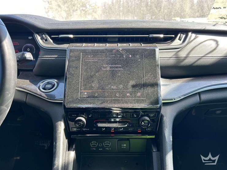 2022-jeep-grand-cherokee-image-18