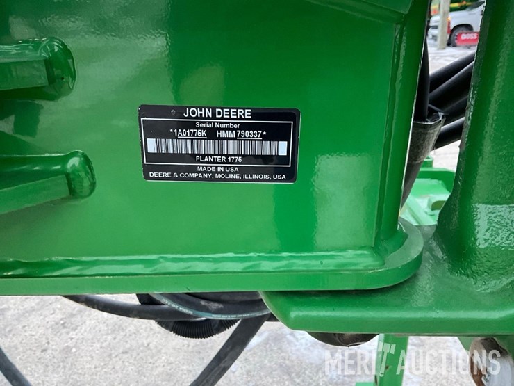 2021-john-deere-1775nt-image-26