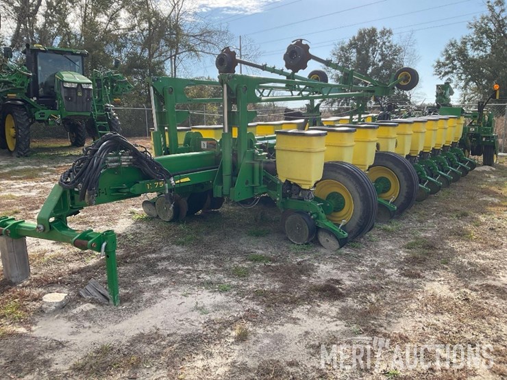2020-john-deere-1770nt-image-2