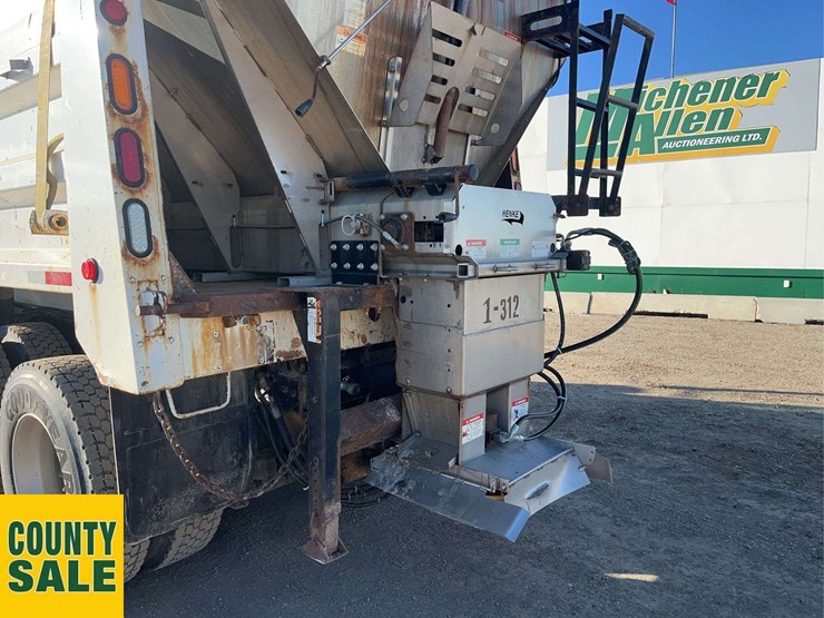 2019-kenworth-t800-image-26