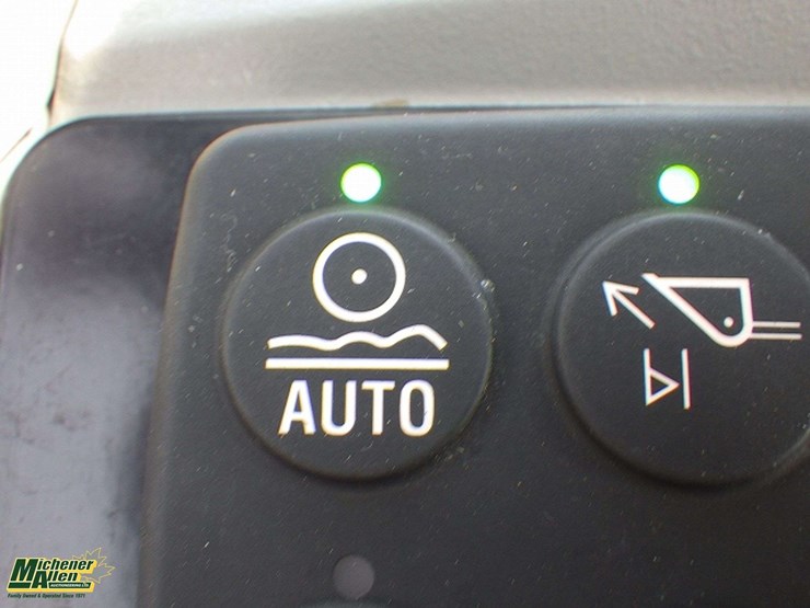 2014-caterpillar-910k-image-15