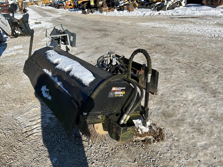 john-deere-84-image-1