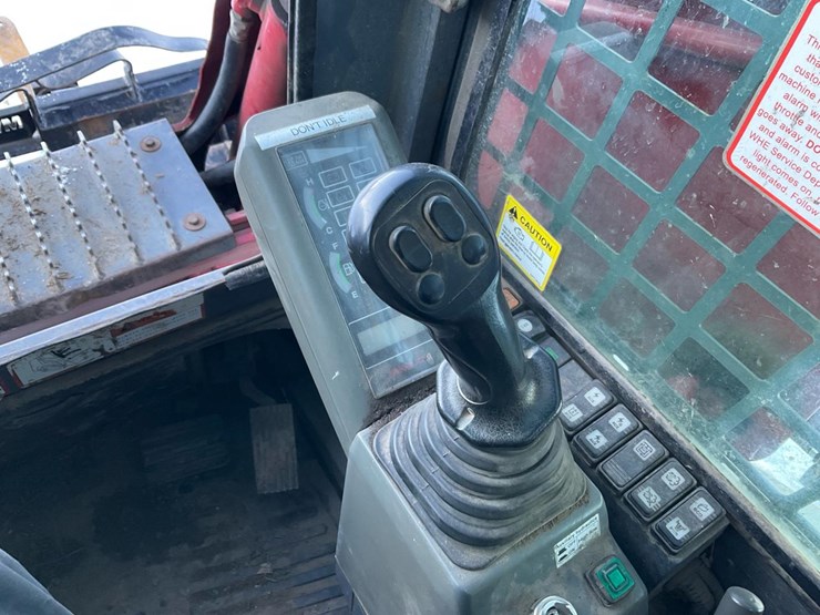 2012-takeuchi-tl10-image-57