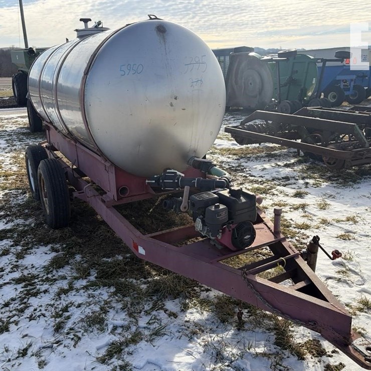 SCHROCK BROS WATER TANK ON TRANSPORT 5950