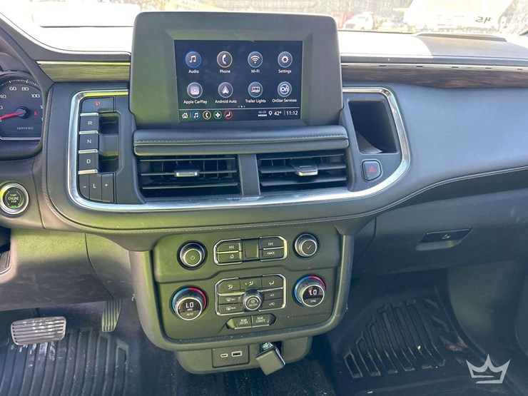 2022-chevrolet-tahoe-image-17