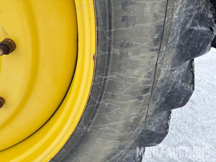 2018-john-deere-r4045-image-22